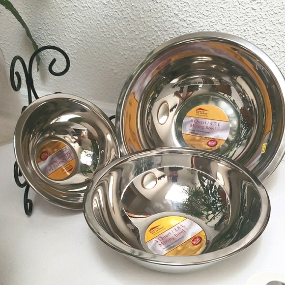 TableCraft Other - Set Of 3 Havyweight Stailness Steel Profesional Mixing Bowls
